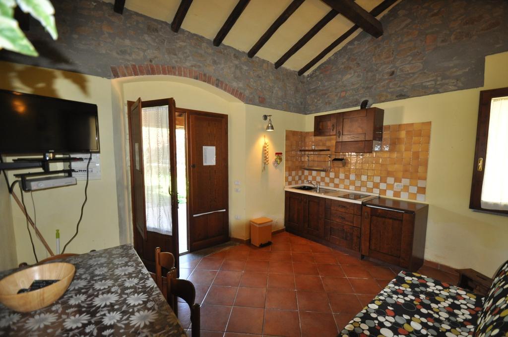 Agriturismo Il Cerrosughero Villa Scarlino Rum bild