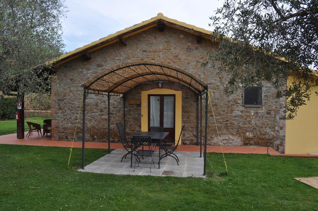 Agriturismo Il Cerrosughero Villa Scarlino Rum bild